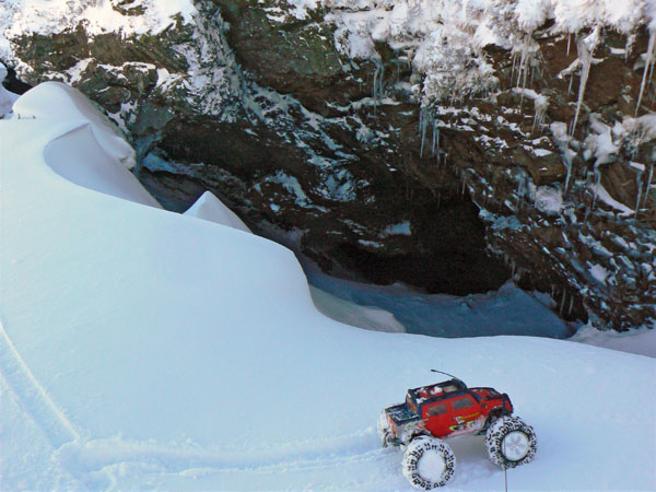 snow Emaxx Trucktrial