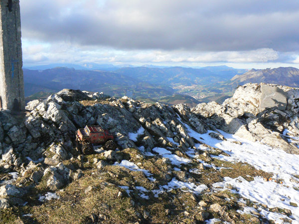 emaxx en cumbre dle Ernio